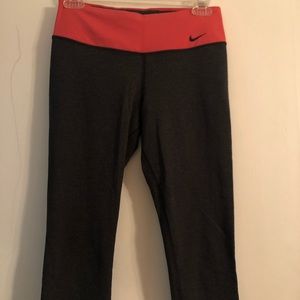 Nike Cropped Cotton Dri-Fit Training Pant